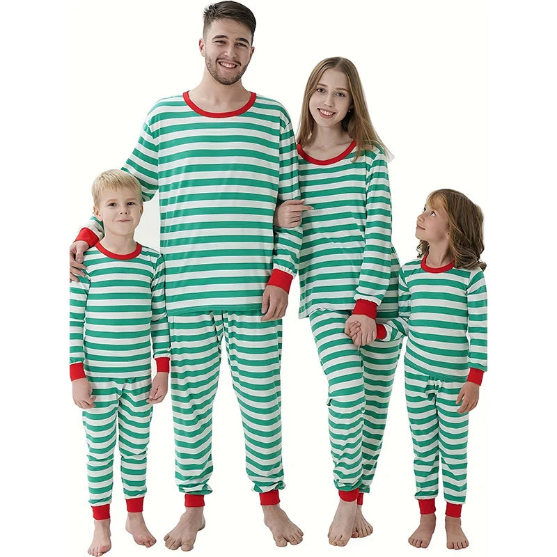 Wholesale Custom Christmas Pajamas Family Pajamas Clothing Green and Red Stripes with Christmas Family Pajama