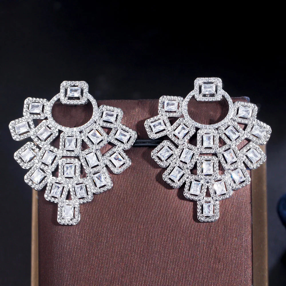 Sparking White Trapezoid Cubic Zircon Crystal Women's Delicate Geometric Big Drop Earrings for Wedding Prom Jewelry Accessories