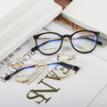 2023 New Luxury Cateye Shaped Photochromic Anti Blue Light Glasses for Woman TR87013