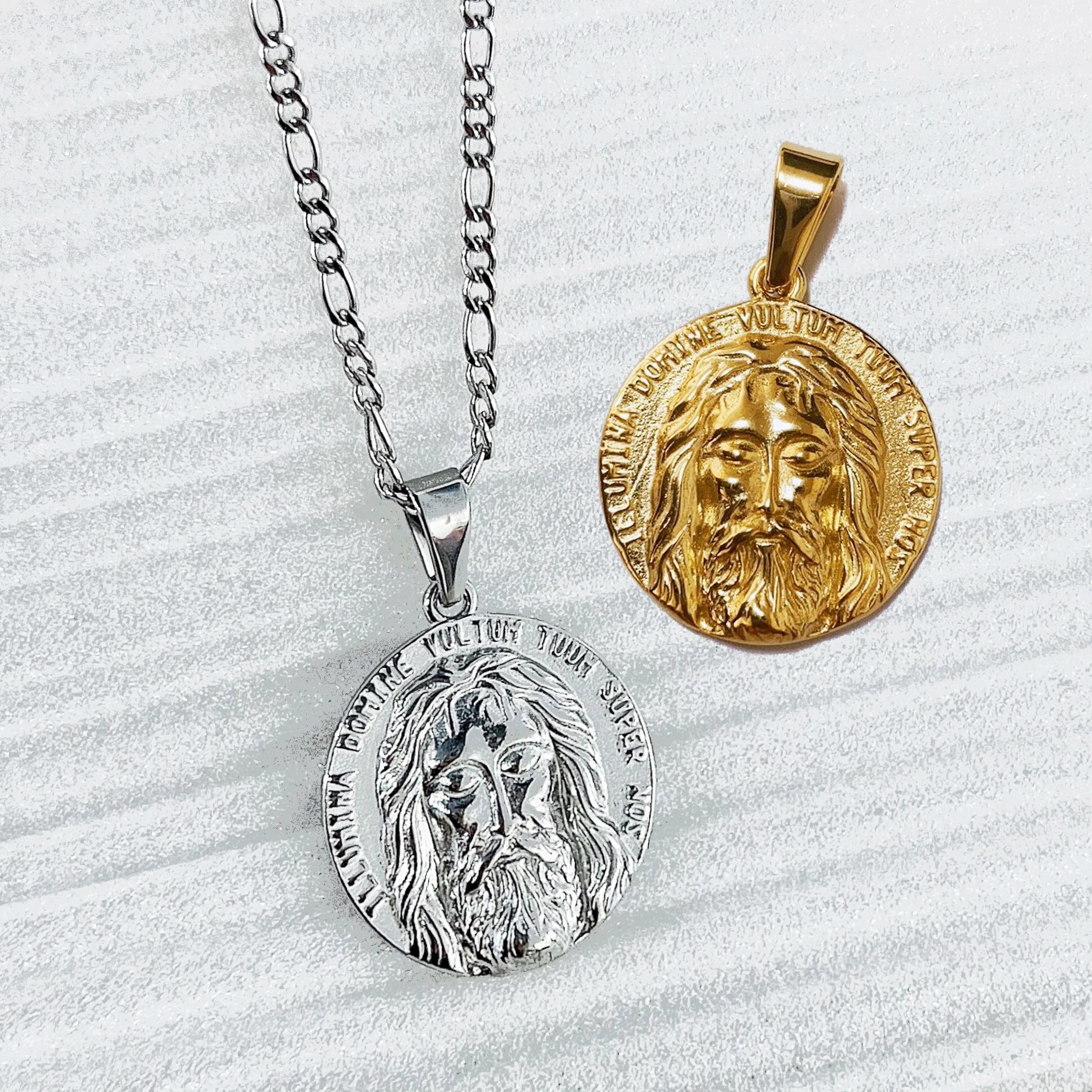 18k Gold Plated Jesus Christ Face Bible Christian Necklace Stainless Mane Jesus Piece Medallion Jesus Head Jewelry Necklace