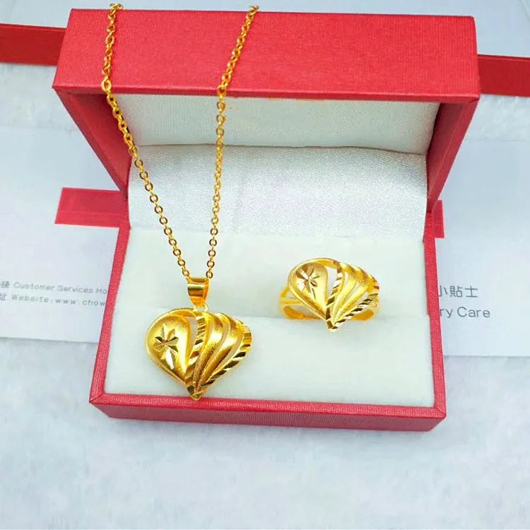 Dubai Gold   Love Heart Pendant Brass Gold Plated Jewelry Imitation Gold Ring and Pendant Two-piece Set for Women