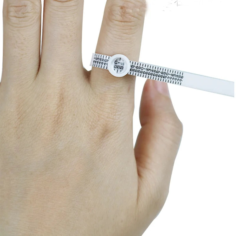 Wholesale Us Uk Plastic Finger Size Band Gauge Ring Measurement Belt Adjustable Magnifier Ring Sizer Manufacturers