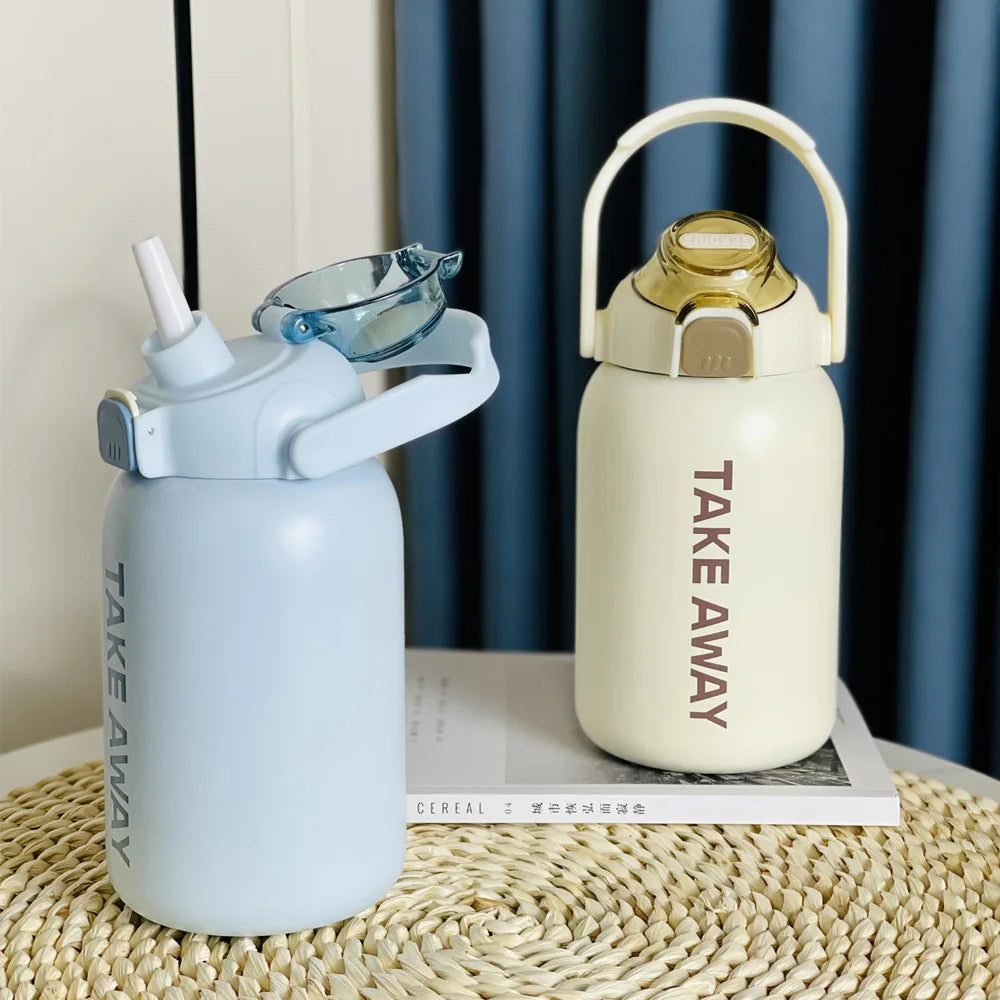FX Factory Large-capacity Bomb Cover Male and Female Students High-value Straw Cup Outdoor Portable Sports Bottle