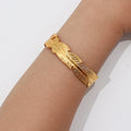 Dingran Open Design Leaf Shape Gold Plated Bangles Gold Bracelet Women Jewelry Gold Plated Jewelry Accessories for Women