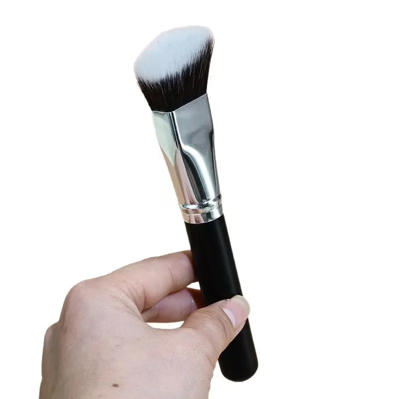Beautiful Blending Brush Single Makeup Brush with Good Service Bevelled Slope Concealer Brush