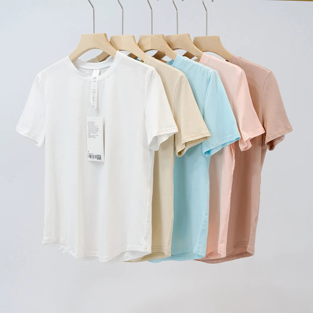 Women's Summer Fitness T-Shirt Short Sleeve Loose & Breathable Quick Dry Printed Sportswear Made of Spandex for Adults