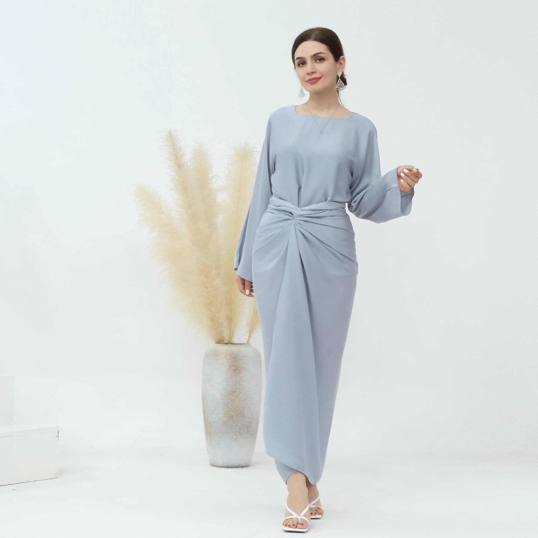 Loriya Islamic Clothing Modest Dresses Muslim Women Abaya Top and Wrap Sets Traditional Muslim Clothing 2 Piece Abaya Set