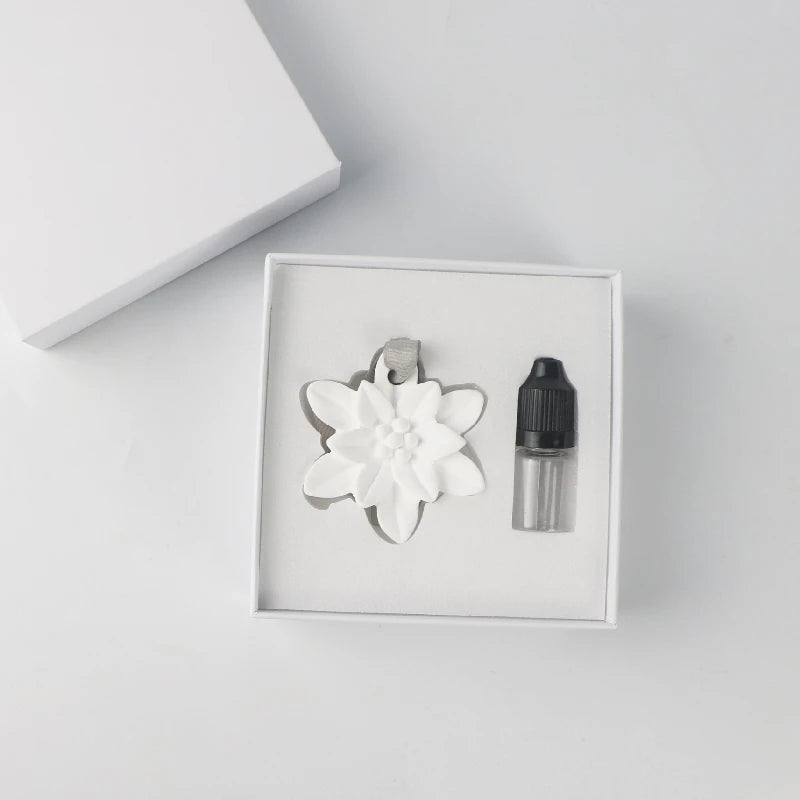 Wholesale Hanging Ceramic Porcelain Flower Scented Wardrobe Car Aroma Pendant Air Freshener Fragrance Essential Oil Diffuser