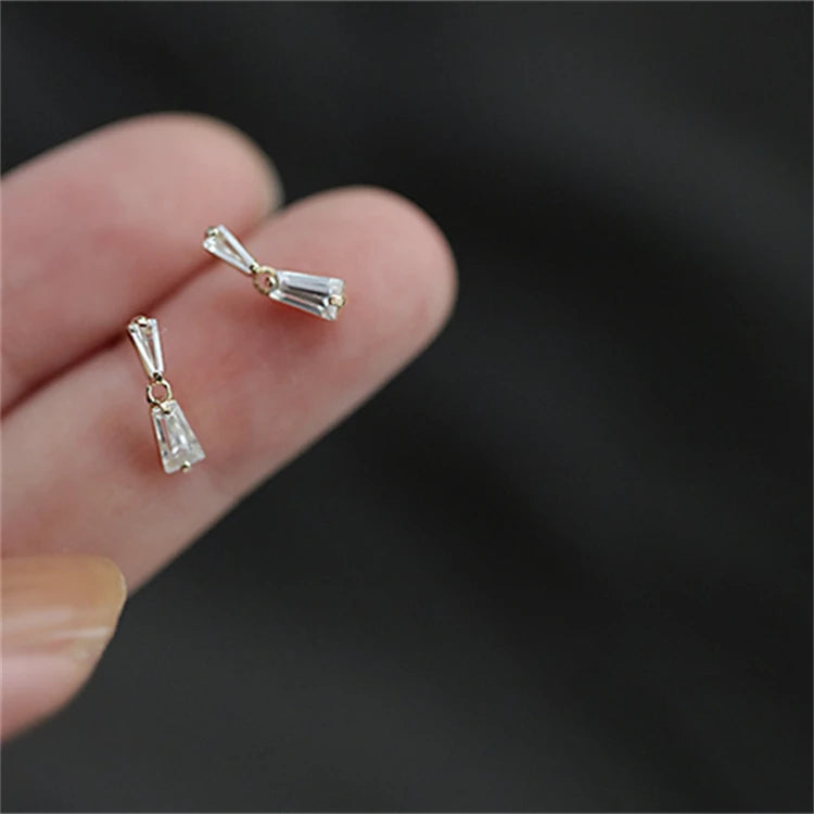 High Quality Elegant Design Minimalist Gold Plated White CZ Stud Earrings