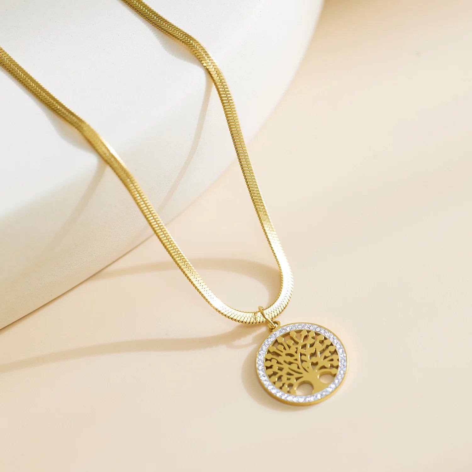 Ins Gold Plated Stainless Steel Herringbone Chain Life Tree Necklace Bling Zircon CZ Hollow Tree of Life Snake Chain Necklace