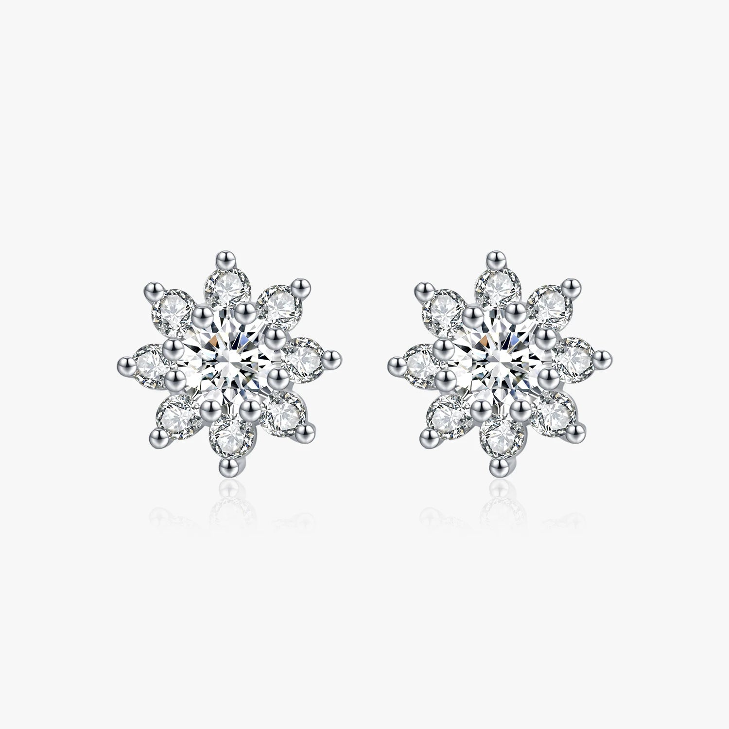 Fashion Snowflake Earrings 925 Sterling Silver Sparkling VVS1 Clarity Moissanite Stud Earrings for Women Fine Jewelry