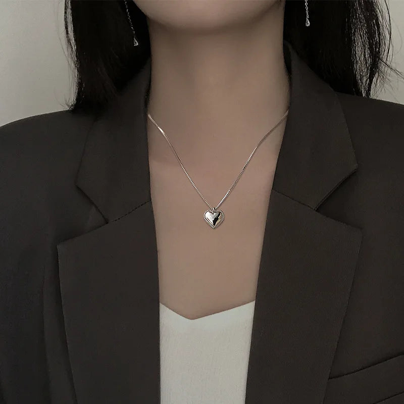 2021 New Arrival Hot Sale Silver Color Necklace Love Heart Pendant Jewelry Accessories