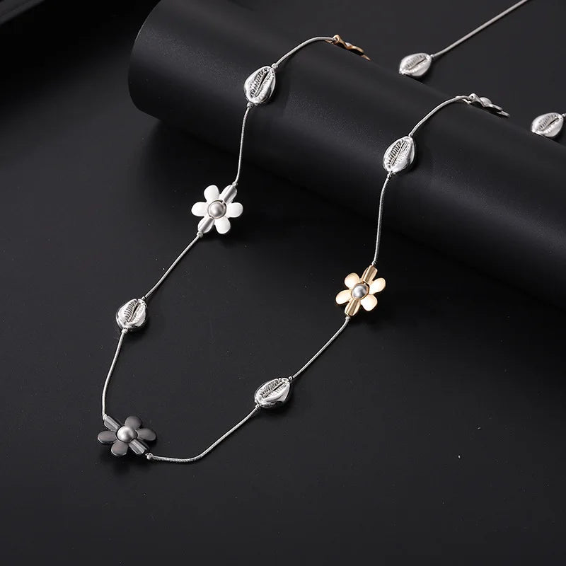 Hot Sale Fashion Long Flower Choker Necklace Women Mixed Color Flower Sweater Necklace Beach Jewelry