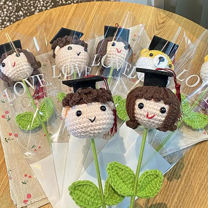 2026 Graduation Gifts for Teacher Season Crochet Flowers Hand-knitted Artificial Flowers Bouquet Crochet Flower Graduation Gift