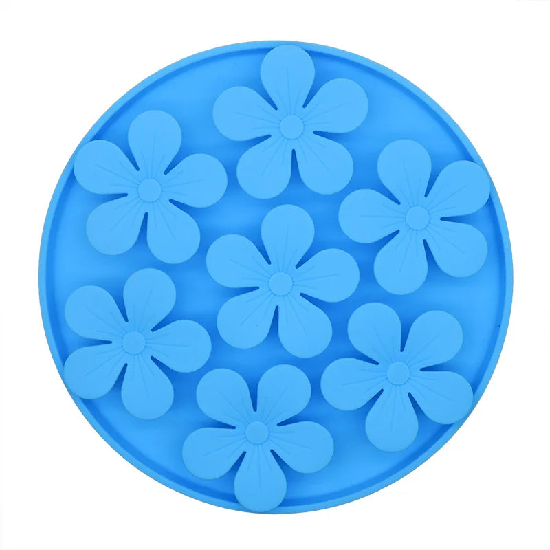 Solid Pattern Silicone Eco-Friendly Pet Supplies Slow Feeding Dog Licking Plate Mat and Cat Food Bowls for Home & Travel