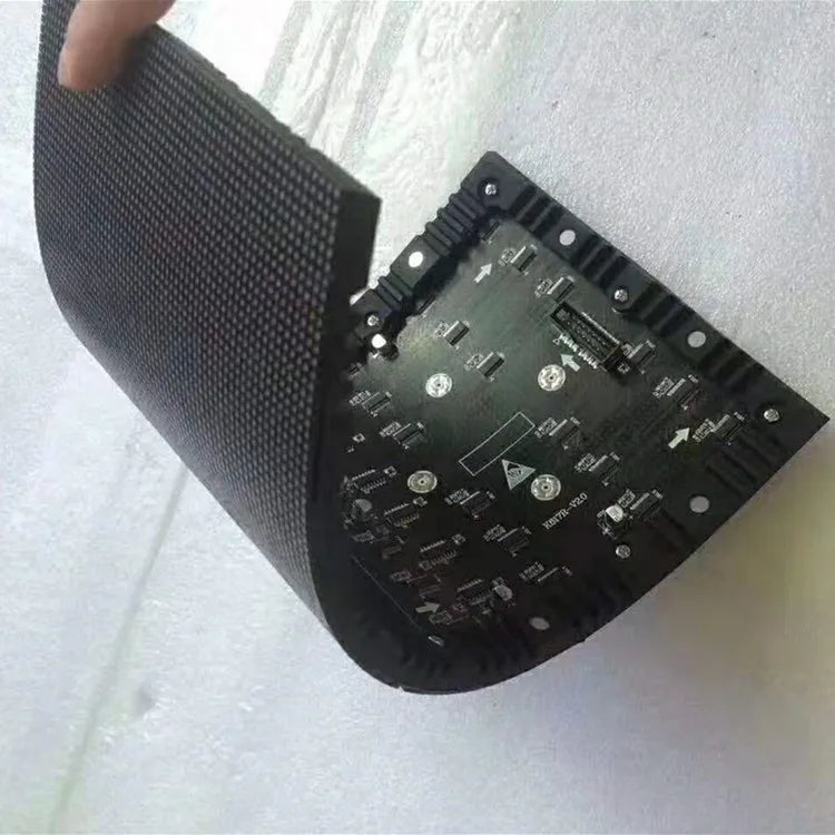 Indoor P1.8 P2 P2.5 P3 P4 Soft Led Module Cylindrical Column Curved Flexible Led Display Screen