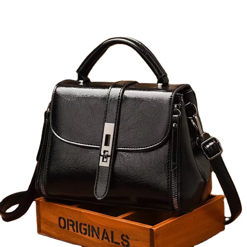 2022 New Factory Wholesale Twist Button Shoulder Cross-body Bag Commuting Women Hand Bags Large Capacity Woman Bags Handbags