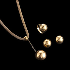 2024 New Stainless Steel Gold Ball Pendant Jewelry Set Necklace Earrings Ring 18k Gold Plated Tarnish Free Set for Women