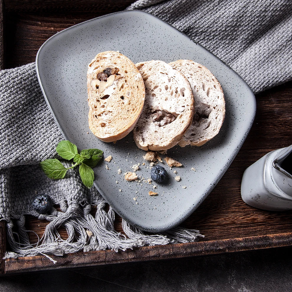 Modern Eco-Friendly Washable Matte Gray Speckled Porcelain Irregular Dinner Plate for Restaurant Catering From Guangdong