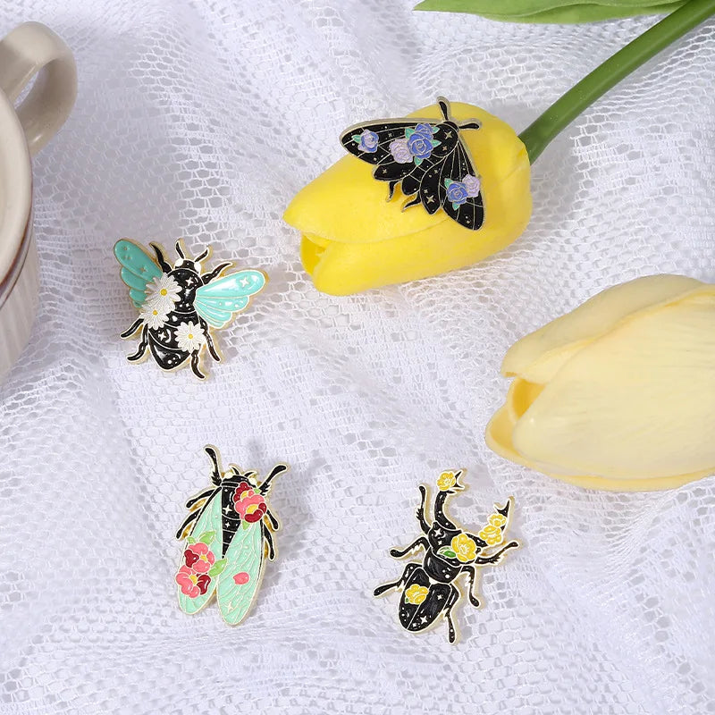 Scorpion Beetle Moth Enamel Pin Factory Wholesale Alibaba Hot Sale Metal Badge Insect Lapel Brooch Pins for Jackets Clothes Bag