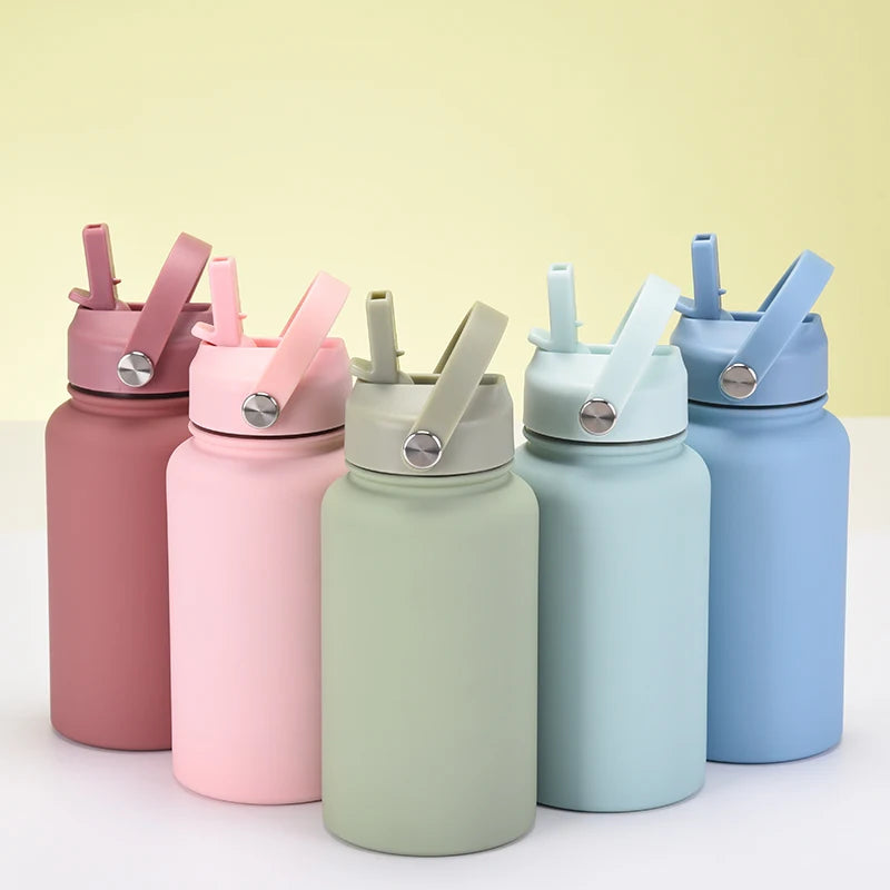 Wholesale Sporting 650ml Double Wall Stainless Steel Vacuum Bottle 6-12 Hours Thermal Insulation Carrying Handle Rich Colors