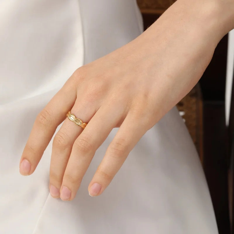 Minimalist 18k Gold Pvd Plated Fashion Jewelry Rings Custom Cheap Engagement Wedding Rings New Trendy Opening Adjustable Ring