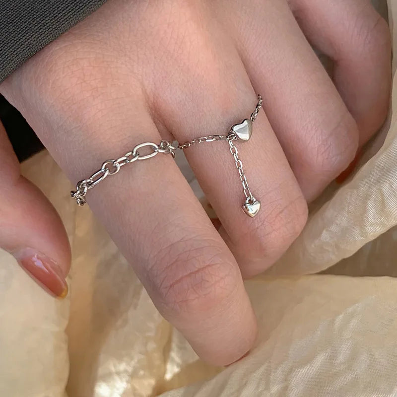 New Heart-shaped Chain Pull Finger Rings for Females Stylish Versatile Design Full of Fringe Finger Rings with Personality