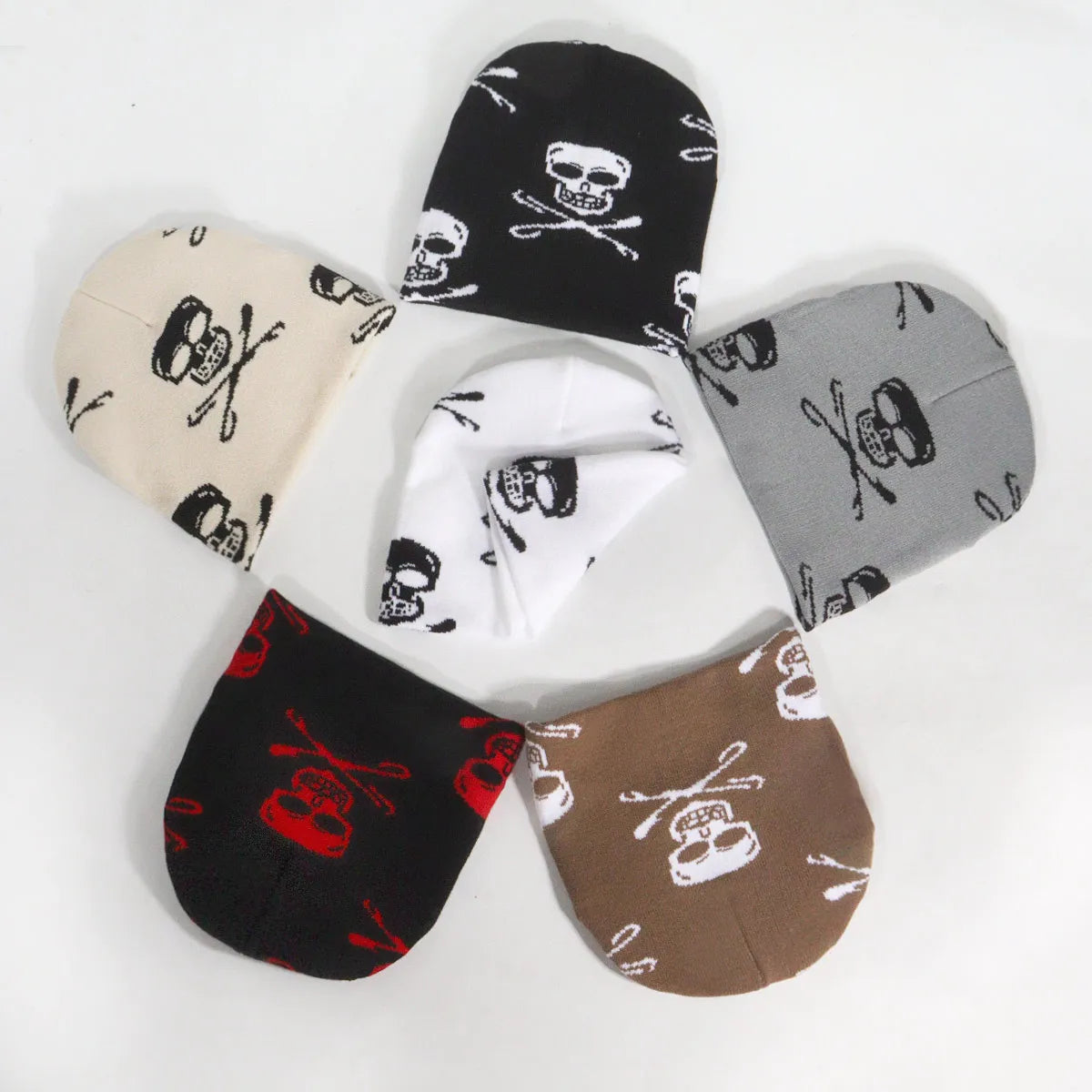 Factory Directly Supply 1pc Ghost Pattern All Over Logo Knitted Jacquard Beanie Skully Cap for Streetwear