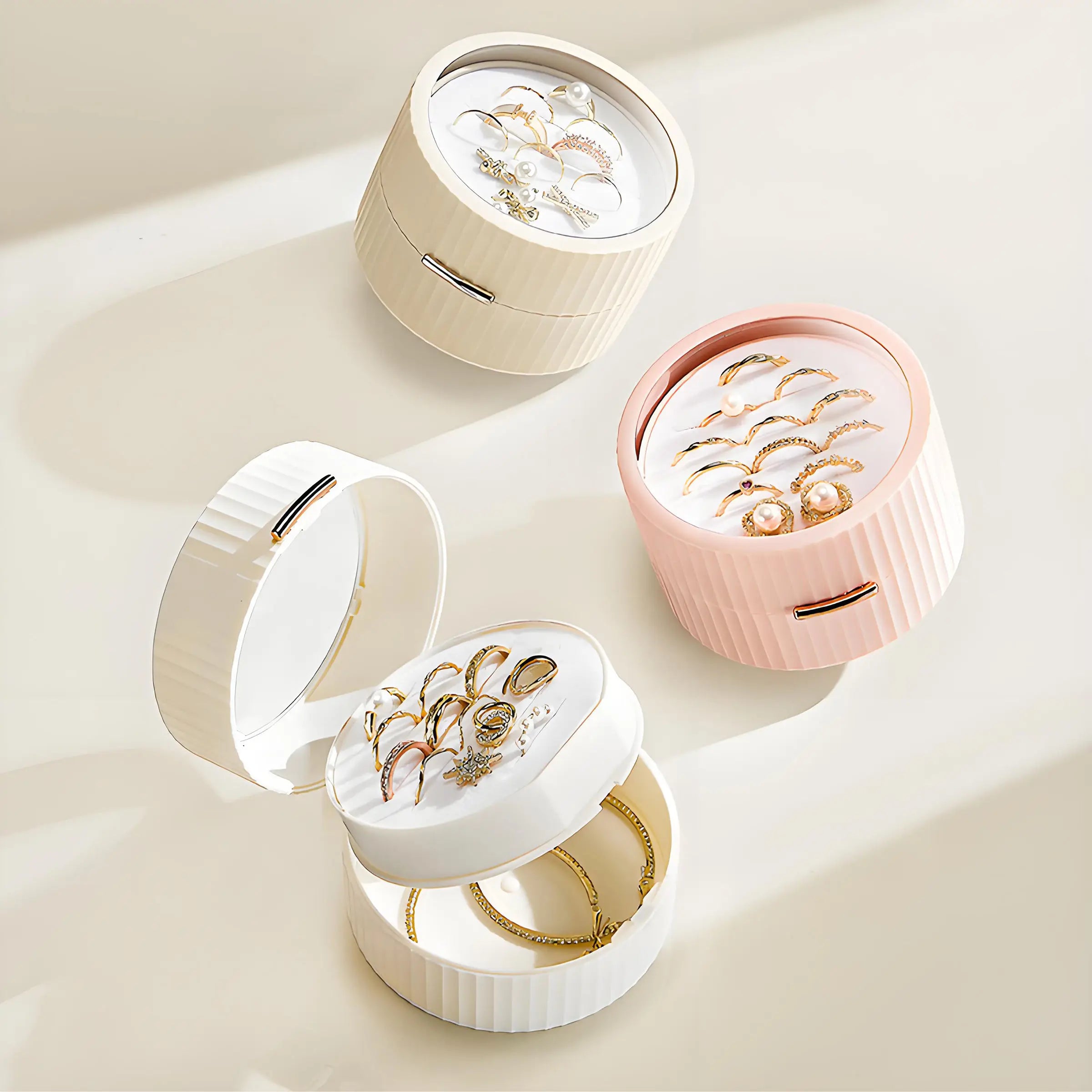 Hot New Luxury Mini Plastic Jewelry Box With Magnetic Clasp Portable Round Storage Organizer
