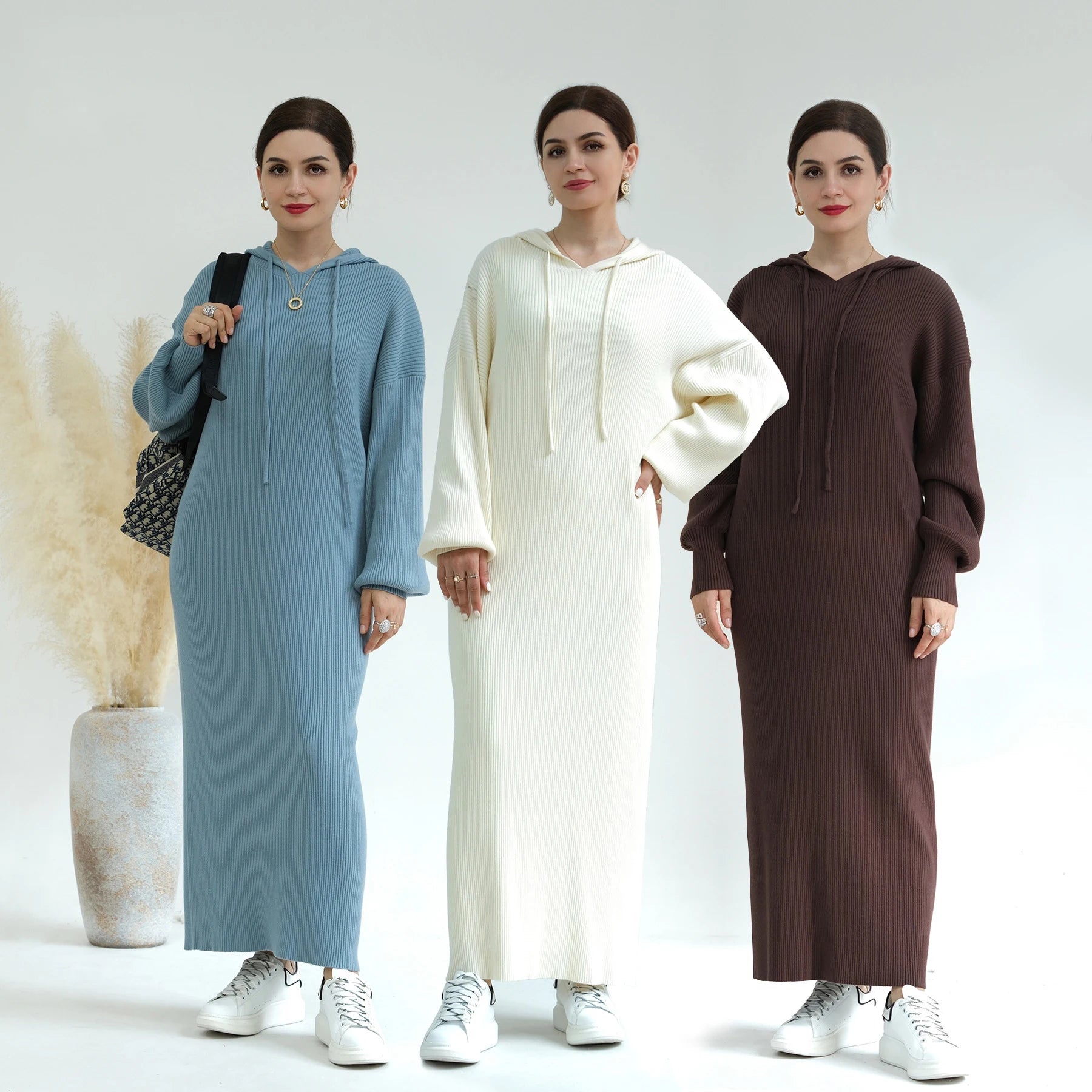 2024 New Style Turkey Outer Hoodie Abaya Warm Wool Hooded Abayas for Winter Wholesale Modest Dress