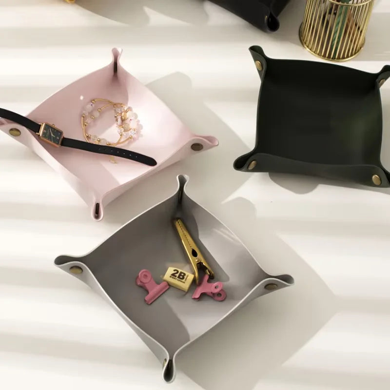 Custom Logo PU Leather Storage Tray Desktop Decorative Jewelry Key Coin Dice Organizer Tray Gift Tray for Wedding