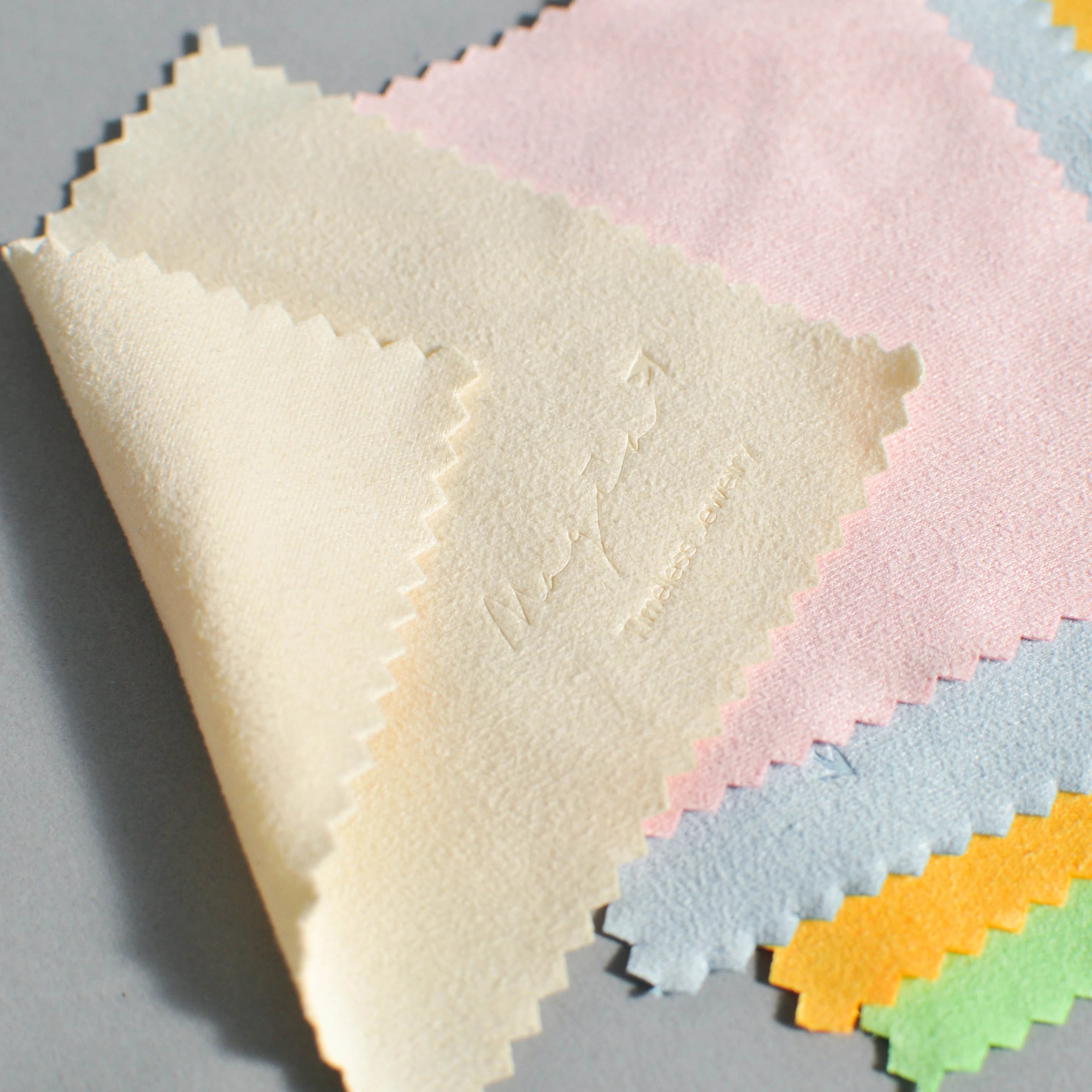 WangFu Custom Logo Jewelry Polishing Cloth Pink Color for Jewelry Packaging