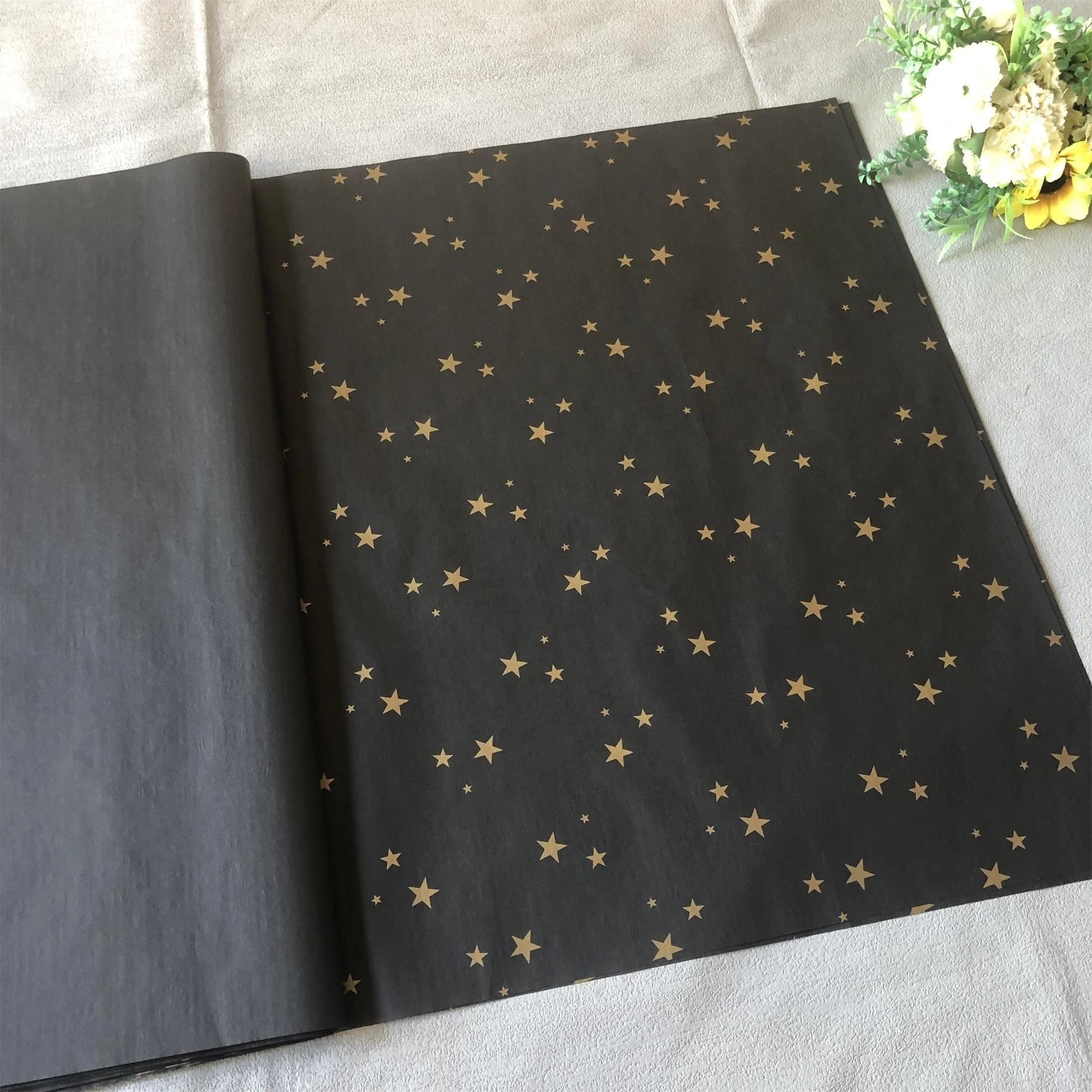 Wholesale 17gsm Black Tissue Paper with Gold Star Design Resin Coated for Screen Printing on Clothing Shoes Socks