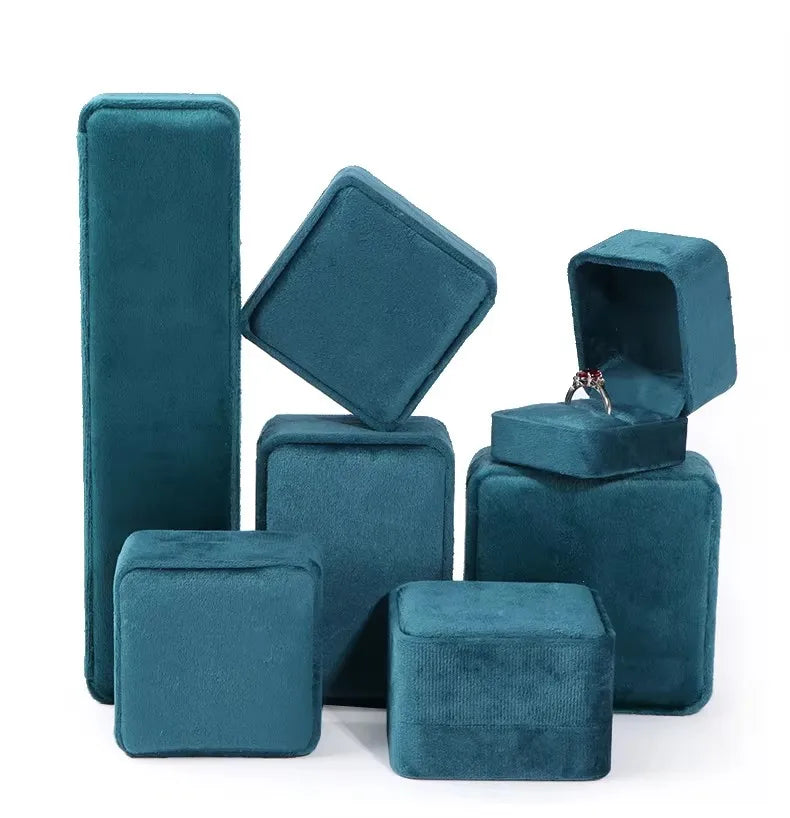 PackBloom BLM-V04 China Factory OEM Modern Luxury Velvet Big Pendant Jewelry Box Snap Closure Custom Logo Color Options for