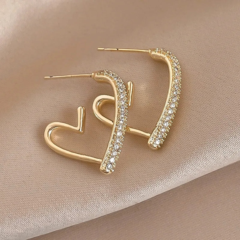 Hot-Sale 925 Silver Needle Crystal Zircon  Heart Earrings Minimalist Fashion Big Gold Hoop Heart Earrings for Women