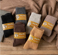 Low Price Winter Thick Cashmere Wool Socks Comfortable Solid Color Lambs Wool Socks