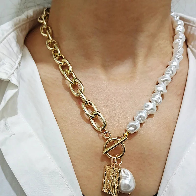 Vintage Baroque Irregular Pearl Lock Chains Necklace 2021 Geometric Aangel Pendant Love Necklaces for Women Punk Jewelry