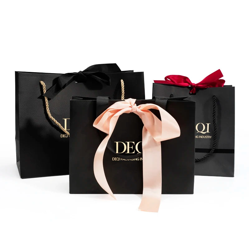 Custom Paper Bag with logo Color Jewelry Paper Bags with Tie Ribbon Wholesale Shopping Gift Paper Bags Luxury Jewelry Packaging