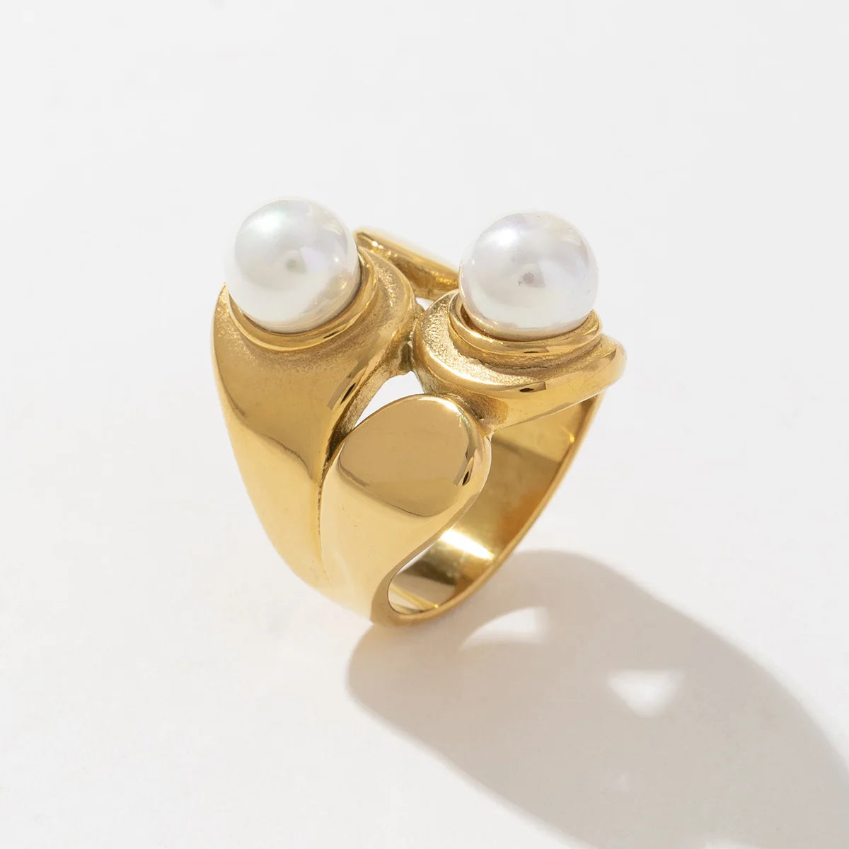 Elegant Lady Style 18K Gold Stainless Steel Elegant Style Faux Geometric Pearl Ring