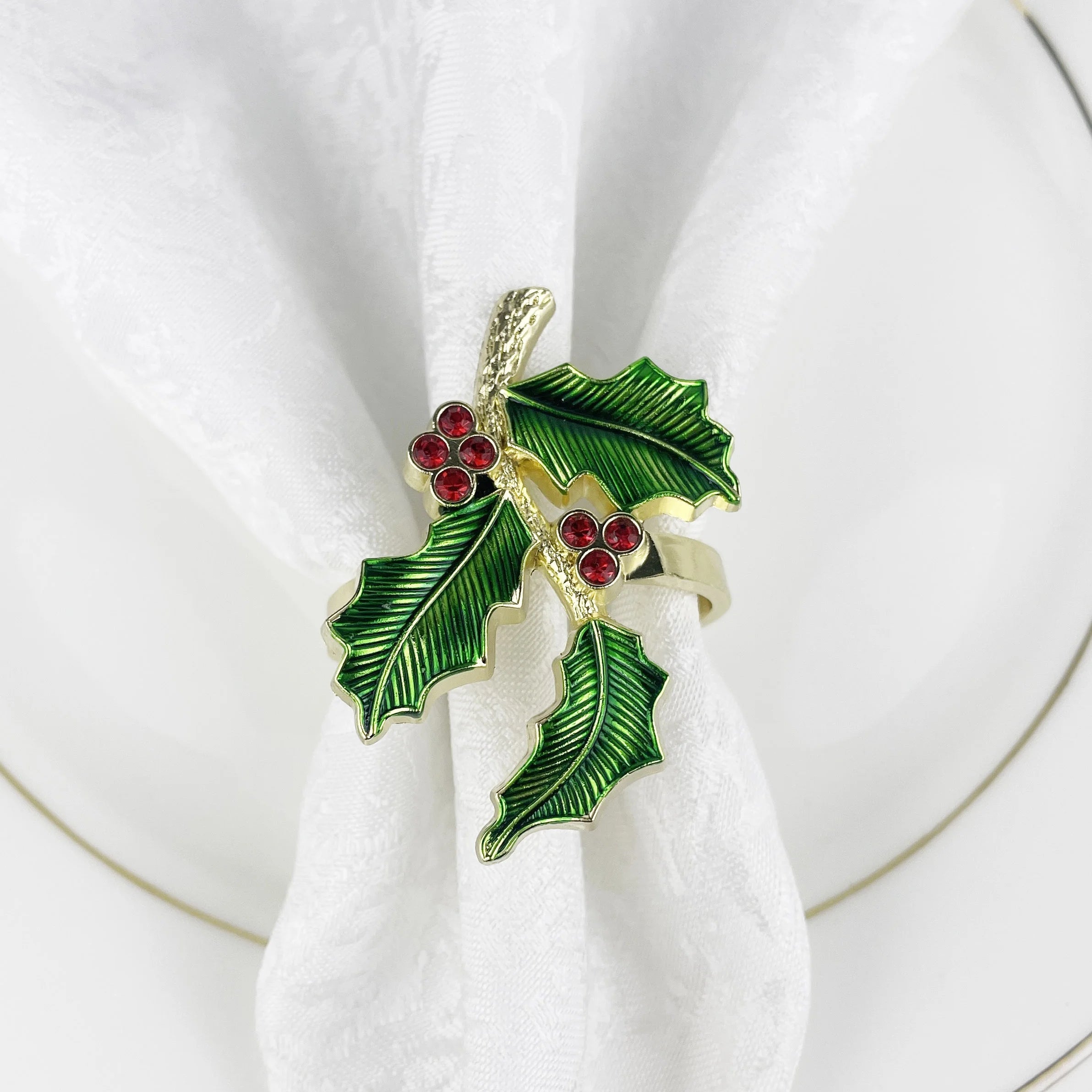 Christmas Mistletoe Metal Leaf Napkin Rings with Three Leaves and Diamond Design Camping Stocked Eco-Friendly Green
