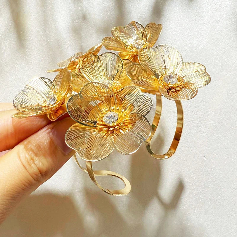 KAIMEI 2025 New Arrival Original Gold Hollowed Out Metal Flower Bracelet Diamond Inlay Simple Flower Bracelet Gold Cuff Bangles