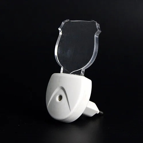 Indoor RGB Automatic Dusk to Dawn Day Nightlight Sensor Control Led Plug Night Light with Sensor