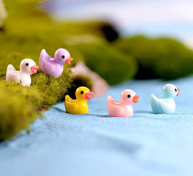 Multi Color Miniature Duck Figurines Cute Mini Duck Home Garden Decoration Resin Craft Molds Tiny Ducks Garden Knick-knacks