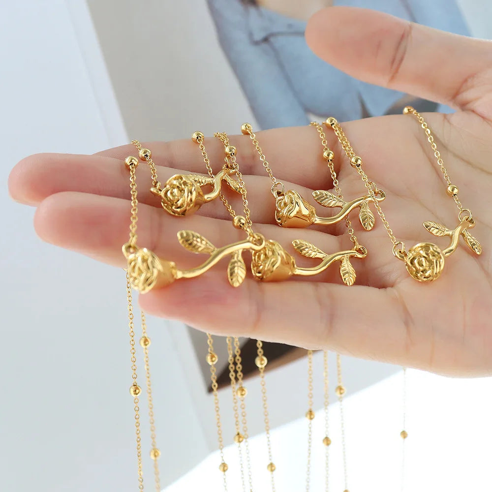 Minimalism Stainless Steel Rose Necklace Gold Chain Fashion Charm Dainty Rose Flower Choker Necklace Wholesale Jewelry for Women