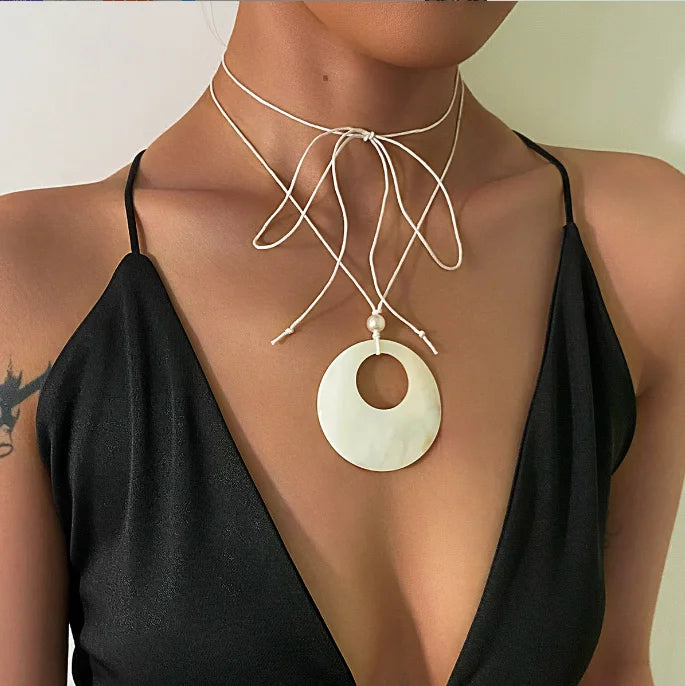 Fashion Oval Water Drop Heart Shell Pendant Choker Necklace for Women Leather Wax Thread Adjustable Bowknot Chain Bohemian Jewel