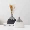 Nordic Creative Modern Ceramic Vase with Matt Glaze for Wedding Celebrations Living Room Decor Features Natural Dried Flowers