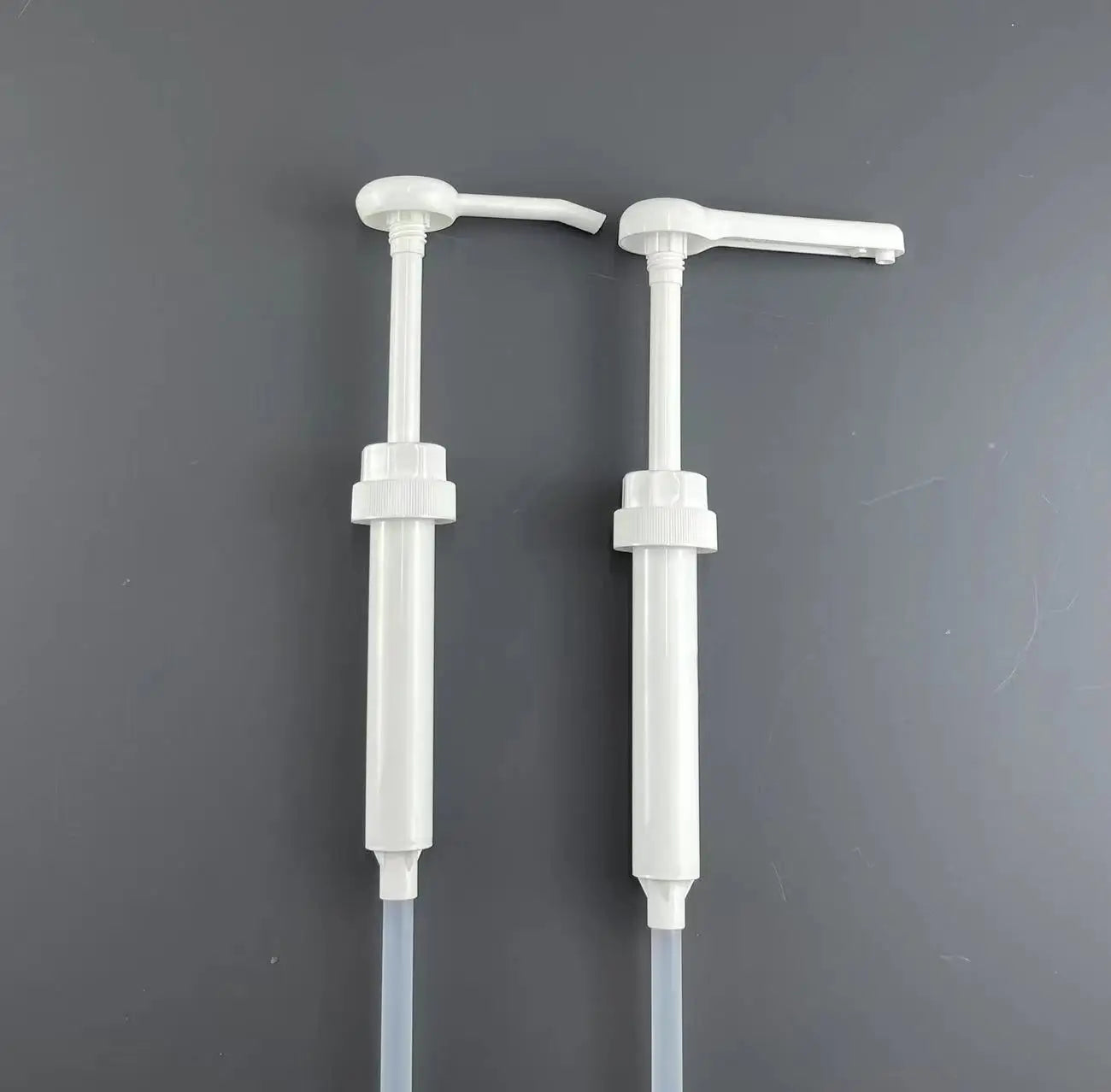 5 Gallon Bucket Plastic Pump Sprayer Dispenser 38/400 Pumps for 1 Gallon Bottle with Customized Tube Length