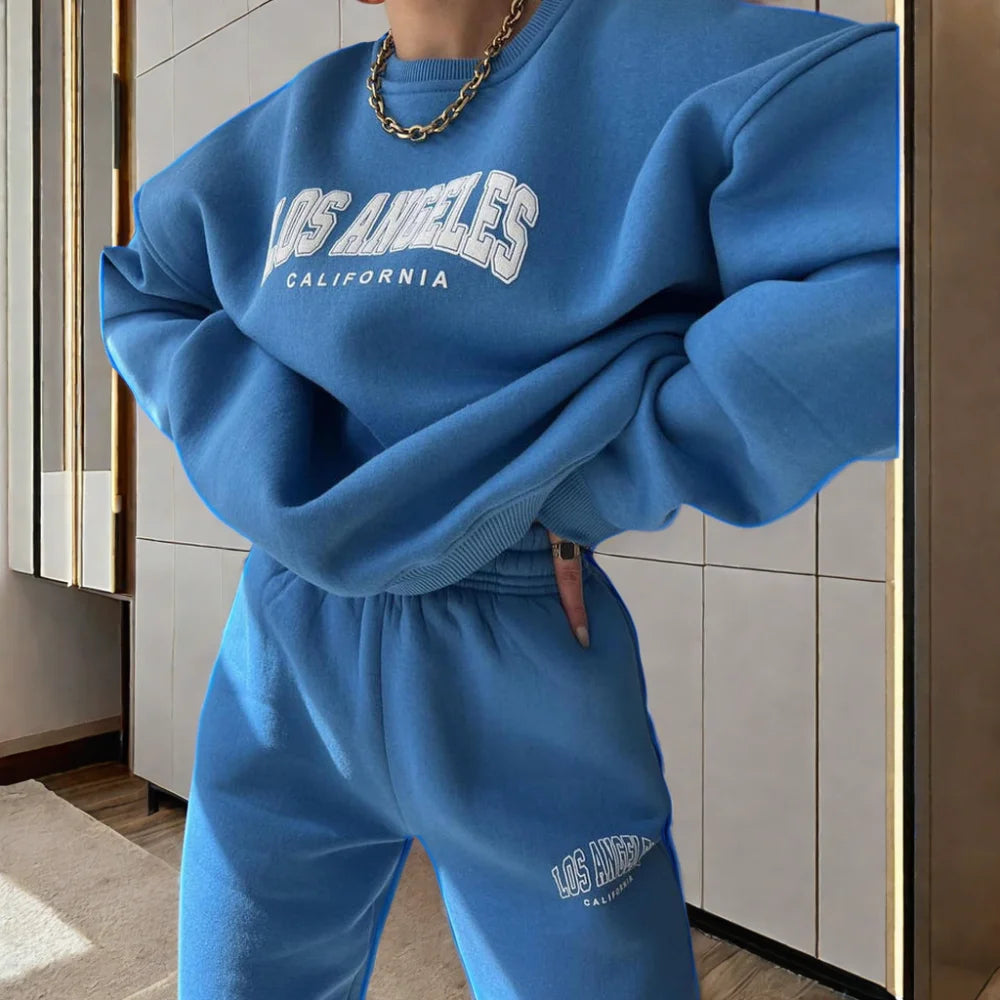 Streetwear Print logo Custom Embroidered Heavyweight 400 Gsm 100 Cotton Oversized Women Crewneck Sweatshirt With Kangaroo Pocket