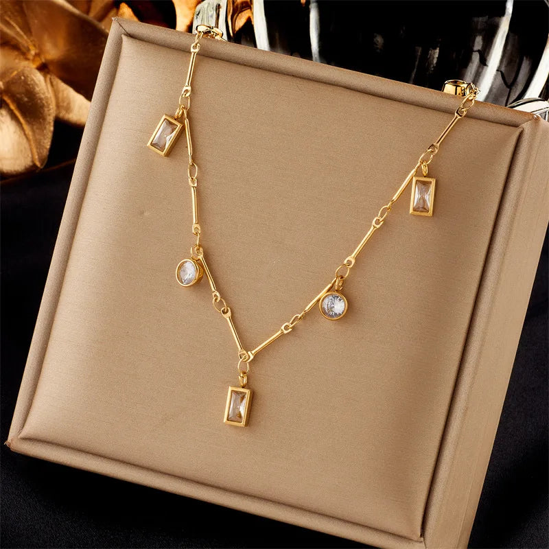 Simple Fashion Tarnish Free 18k Gold Plated 316l Stainless Steel Square Zircon Charms Necklace for Women