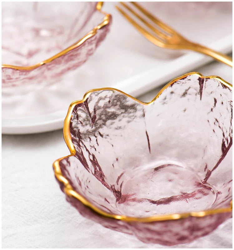 Handcrafted Flower Shaped Gold Inlay Pink Decorative Ice Cream Fruit Plate Glass Mini Dish Bowl